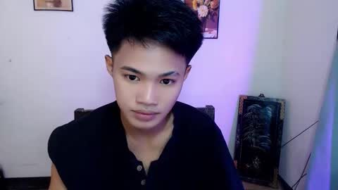 asian_lover05 online show from October 2025 03:53:01 PM