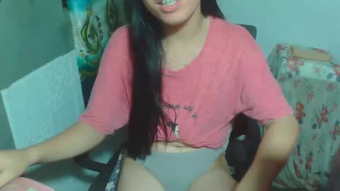 Snapshot of asian_rhean chatting on January 2025 06:45:01 AM Rhean online show from January 2025 06:45:01 AM