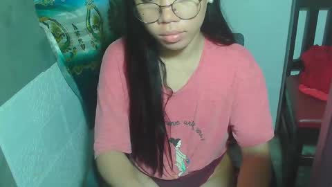 Snapshot of asian_rhean chatting on January 2025 05:40:02 AM Rhean online show from January 2025 05:40:02 AM