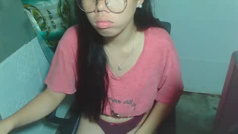Snapshot of asian_rhean chatting on January 2025 10:42:01 AM Rhean online show from January 2025 10:42:01 AM