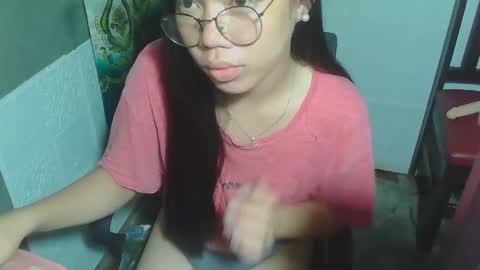 Snapshot of asian_rhean chatting on February 2025 11:58:02 PM Rhean online show from February 2025 11:58:02 PM