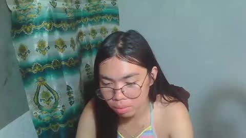 Snapshot of asian_rhean chatting on March 2025 08:22:01 PM Rhean online show from March 2025 08:22:01 PM