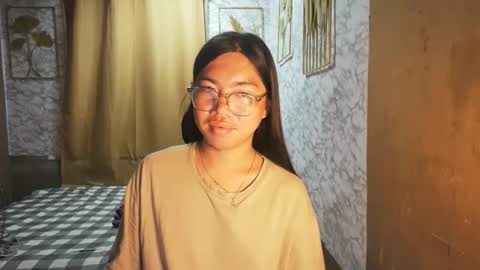 Snapshot of asian_rhean chatting on September 2025 10:20:01 PM Rhean online show from September 2025 10:20:01 PM