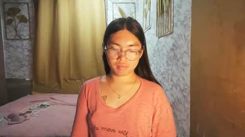 Snapshot of asian_rhean chatting on September 2025 12:38:02 PM Rhean online show from September 2025 12:38:02 PM