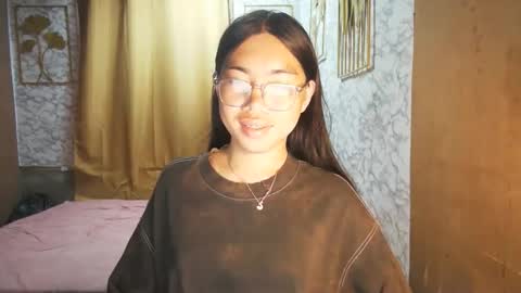 Snapshot of asian_rhean chatting on September 2025 11:26:02 PM Rhean online show from September 2025 11:26:02 PM