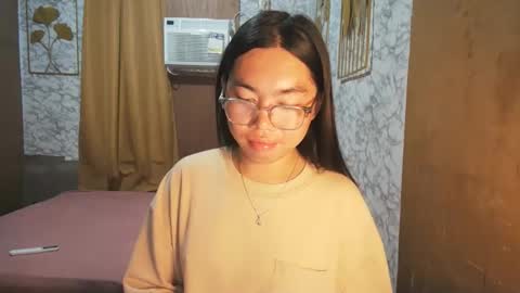 Snapshot of asian_rhean chatting on September 2025 03:09:02 AM Rhean online show from September 2025 03:09:02 AM