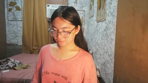 Snapshot of asian_rhean chatting on September 2025 08:06:02 AM Rhean online show from September 2025 08:06:02 AM