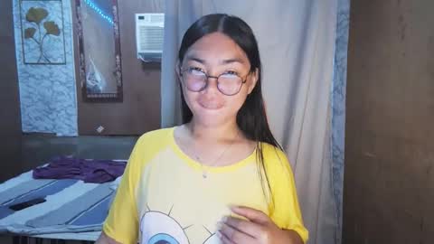 Rhean online show from December 2025 11:36:02 PM