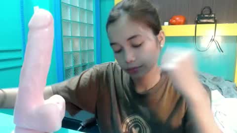 Snapshot of asian_slade chatting on June 2026 01:31:02 PM asian_slade online show from June 2026 01:31:02 PM