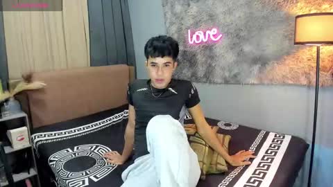 Snapshot of asiancum_peter chatting on October 2025 01:47:02 AM asiancum_peter online show from October 2025 01:47:02 AM