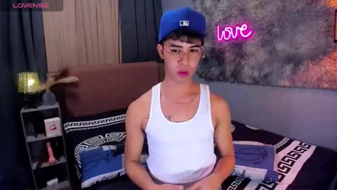 Snapshot of asiancum_peter chatting on October 2025 10:16:02 AM asiancum_peter online show from October 2025 10:16:02 AM