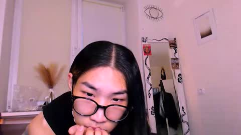 asiancvnt online show from November 2025 01:21:02 PM