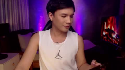 AsherMiller online show from December 2025 02:00:02 PM