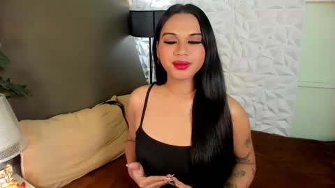 JULIA online show from November 2025 09:43:01 AM