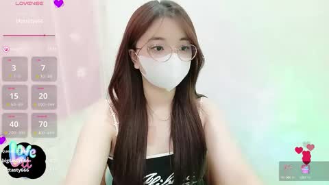 asianniky online show from October 2025 12:36:01 AM
