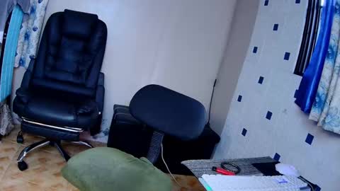 Trish online show from December 2024 06:54:02 AM