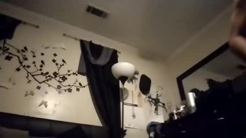 Snapshot of askme2shou chatting on October 2025 08:33:02 AM askme2shou online show from October 2025 08:33:02 AM