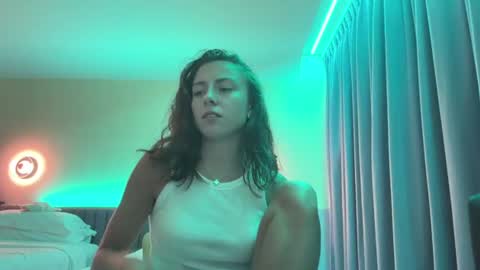 Snapshot of asleyfabello chatting on June 2026 11:05:01 AM Monica online show from June 2026 11:05:01 AM