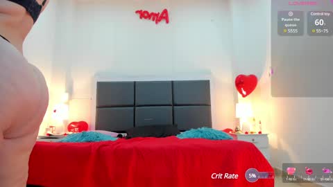  Aslhyn  online show from March 2025 08:00:01 PM