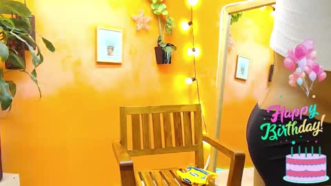 Snapshot of aslyhernandez chatting on January 2025 11:54:01 AM ASLY online show from January 2025 11:54:01 AM