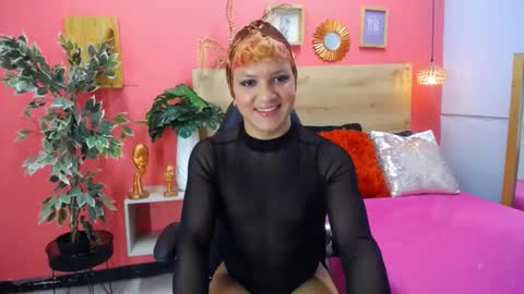 Snapshot of aslyhernandez chatting on February 2026 11:33:01 AM ASLY online show from February 2026 11:33:01 AM