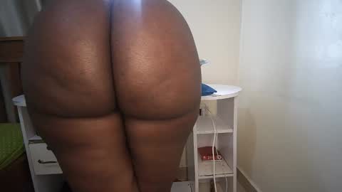 Snapshot of assygally chatting on March 2026 12:33:02 PM shee online show from March 2026 12:33:02 PM