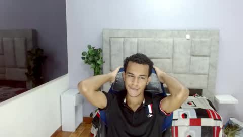 Aston  online show from September 2025 02:55:01 AM