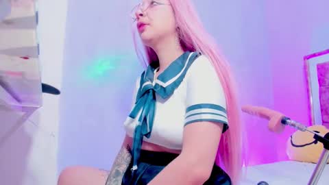 Kitty online show from September 2025 10:20:02 PM