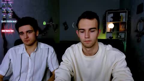 Snapshot of astren_villo chatting on January 2026 01:14:01 PM astren online show from January 2026 01:14:01 PM