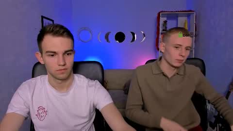 Snapshot of astren_villo chatting on March 2026 06:52:01 AM astren online show from March 2026 06:52:01 AM