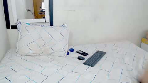 Astrid online show from January 2025 03:34:02 PM