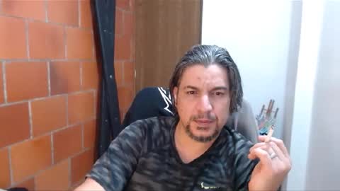 Snapshot of astton_nick chatting on January 2025 04:47:01 AM Nick Astton online show from January 2025 04:47:01 AM