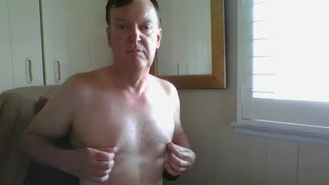 astute008 online show from February 2026 12:07:01 AM