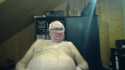 asusandy online show from September 2025 11:17:02 PM