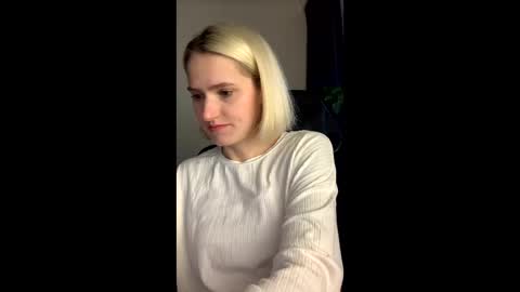 asya_new online show from October 2025 01:13:01 PM