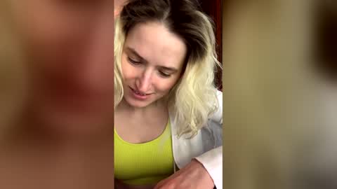 Snapshot of asya_new chatting on January 2026 07:23:01 PM asya_new online show from January 2026 07:23:01 PM