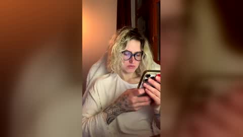 Snapshot of asya_new chatting on February 2026 05:44:02 PM asya_new online show from February 2026 05:44:02 PM