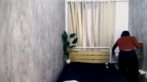 Snapshot of atashakendall chatting on March 2026 03:12:01 AM atashakendall online show from March 2026 03:12:01 AM