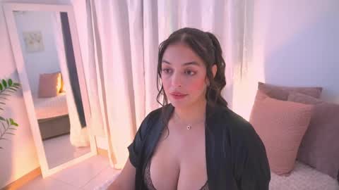 Snapshot of atena676 chatting on June 2026 01:21:02 AM atena676 online show from June 2026 01:21:02 AM