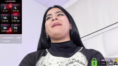 Snapshot of atena_hill chatting on December 2024 12:52:02 AM Athena online show from December 2024 12:52:02 AM