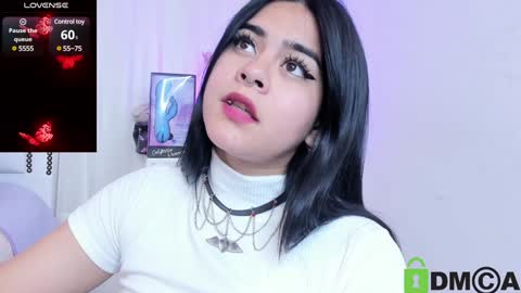 Snapshot of atena_hill chatting on December 2024 09:48:01 PM Athena online show from December 2024 09:48:01 PM