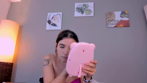 Atenea online show from October 2025 03:39:02 AM