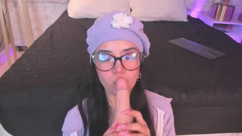 atenea velle online show from February 2026 01:55:01 PM