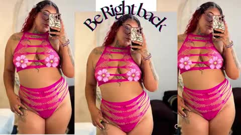 Atennea Diiossa online show from November 2025 11:20:02 AM