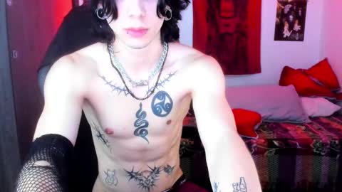 athenauwu online show from March 2025 05:56:01 PM