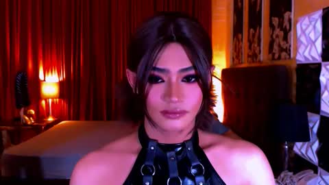 athisamoore online show from December 2025 08:40:01 PM