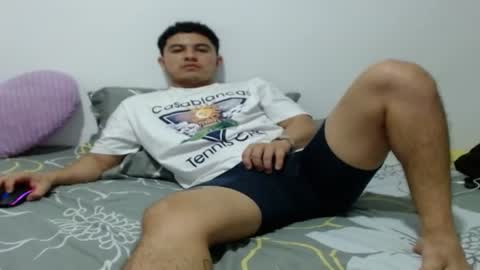 Snapshot of athleticboy2026 chatting on October 2025 01:03:01 AM Robin online show from October 2025 01:03:01 AM