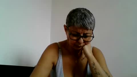 Snapshot of atikaarea chatting on December 2024 10:49:02 AM atikaarea online show from December 2024 10:49:02 AM