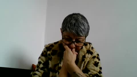 Snapshot of atikaarea chatting on December 2024 10:53:02 AM atikaarea online show from December 2024 10:53:02 AM