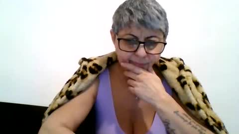 Snapshot of atikaarea chatting on December 2024 02:19:02 PM atikaarea online show from December 2024 02:19:02 PM